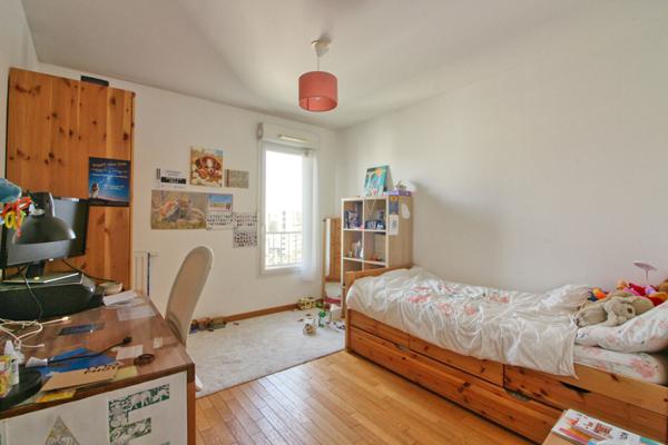 Velizy Villacoublay, Appartement 3 pièce(s) 66.12 m2