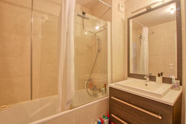 Velizy Villacoublay, Appartement 3 pièce(s) 66.12 m2