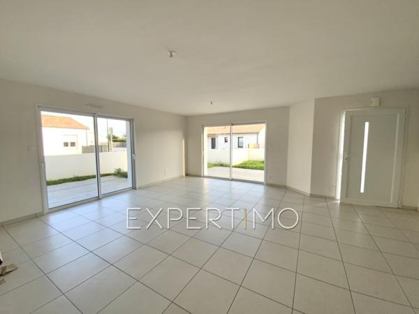 Angles (85750) MAISON NEUVE DE PLAIN-PIED de type T5 de 94 m² avec 3 CHAMBRES - NORMES PMR - FRAIS DE NOTAIRE RÉDUITS