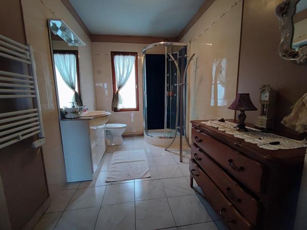 maison de 4 chambres et jardin au centre de BORNEL