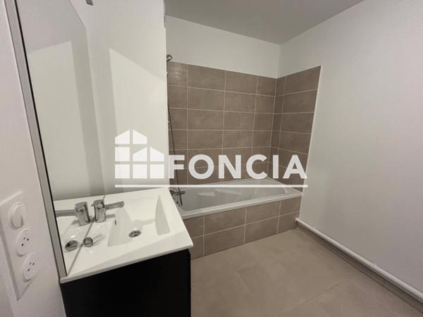 Location Appartement 3 pièces 69.34 m² - Villers Les Nancy 54600