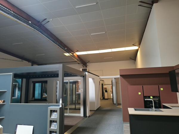 Local Commercial 1500m² – St barthelemy d anjou