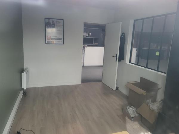 Local Commercial 1500m² – St barthelemy d anjou