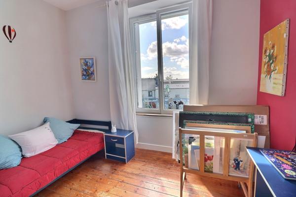 Brest (29200) TROP TARD, OFFRE À LA PREMIÈRE VISITE
