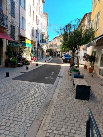 Maison à vendre 3 pièces VENCE (06)