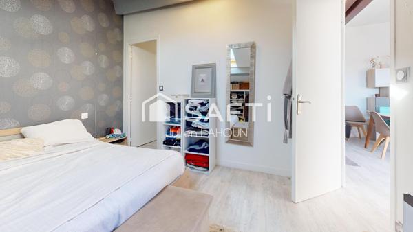 Magnifique T2 sous les toits avec terrasse