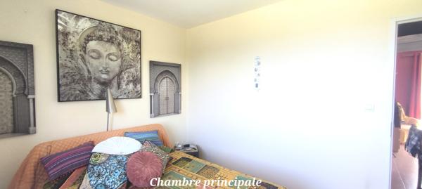 Villa 4 pièce(s) 2 chambre(s) 107.9 m²