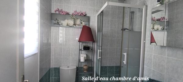 Villa 4 pièce(s) 2 chambre(s) 107.9 m²