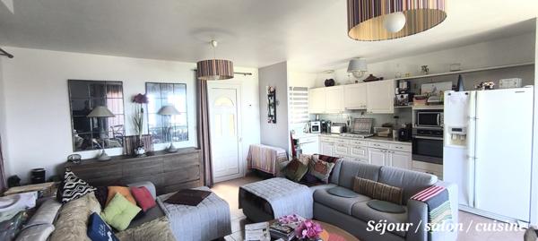 Villa 4 pièce(s) 2 chambre(s) 107.9 m²