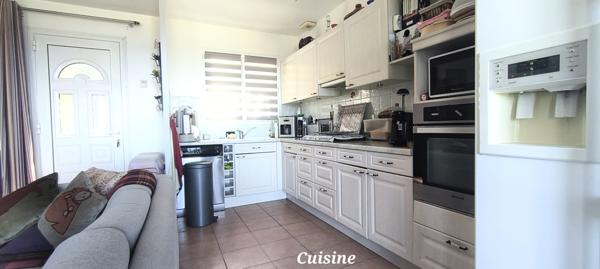 Villa 4 pièce(s) 2 chambre(s) 107.9 m²