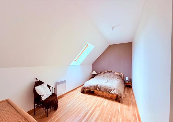 Agréable maison T7 avec garage et jardin clos