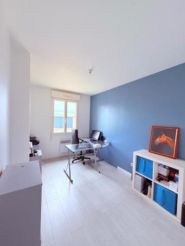 Agréable maison T7 avec garage et jardin clos