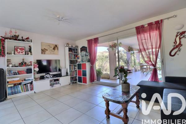 Maison à vendre 6 pièces 145 m² La Cadière-d'Azur