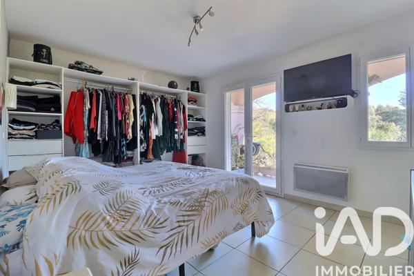 Maison à vendre 6 pièces 145 m² La Cadière-d'Azur
