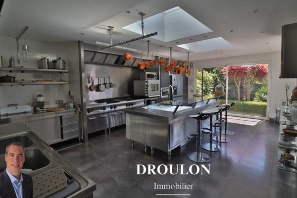 Guérande (44350) Maison à vendre, GUERANDE centre 265m²