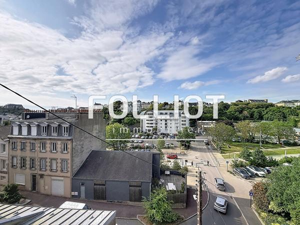 A vendre Appartement 3 pièces au centre-ville de Granville - Réf. 12424AH