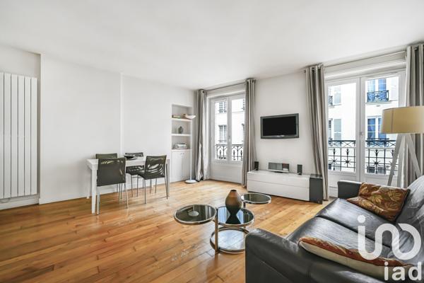 Appartement 2 pièces de 54 m² à Paris (75004)