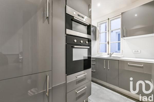 Appartement 2 pièces de 54 m² à Paris (75004)