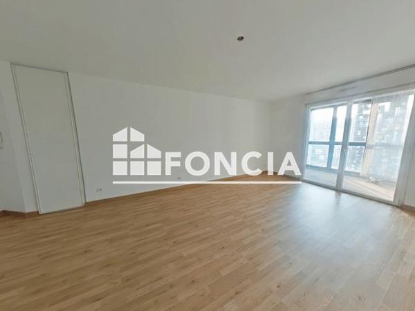 Location Appartement 3 pièces 64.41 m² - Le Bourget 93350