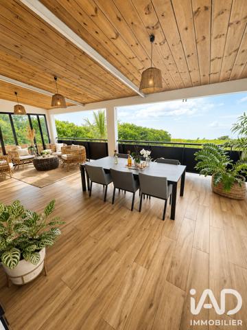 Maison à vendre 7 pièces 217 m² Saint-Pierre
