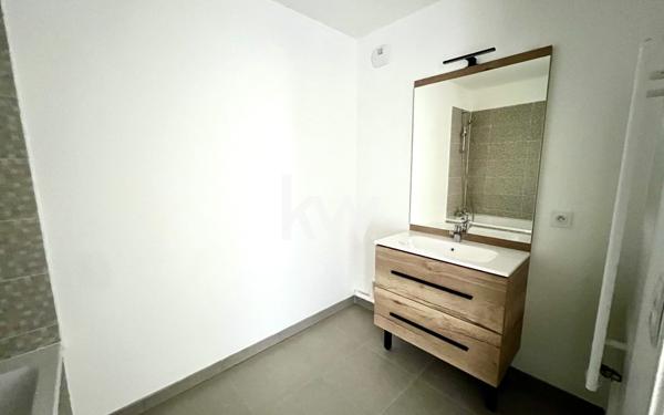 Appartement à vendre    3 pièces • 61,52 m2 Orly