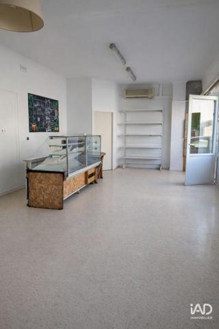 Location boutique/local commercial 92 m² Saint-Seurin-sur-l'Isle