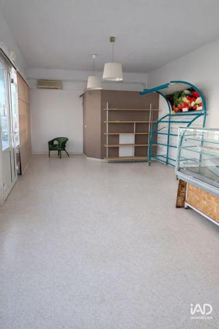 Location boutique/local commercial 92 m² Saint-Seurin-sur-l'Isle