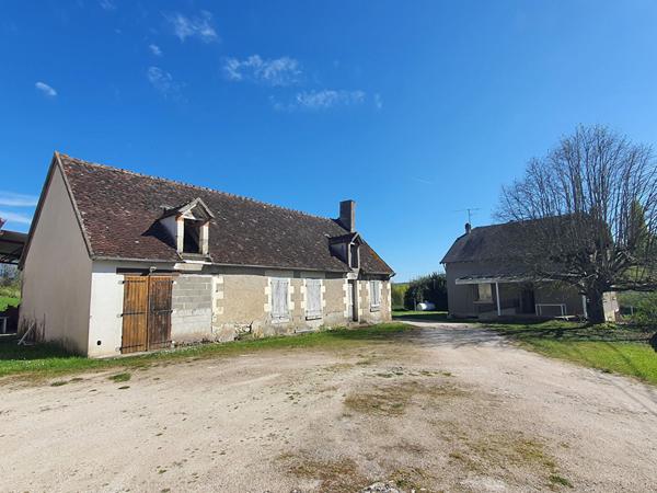 ENSEMBLE IMMOBILIER À VENDRE À NOYERS SUR CHER