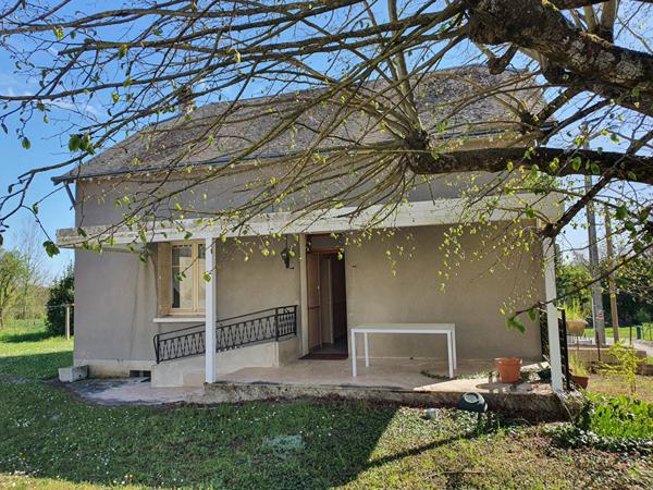 ENSEMBLE IMMOBILIER À VENDRE À NOYERS SUR CHER