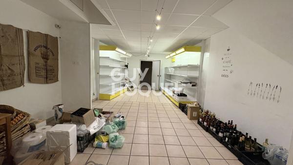 Local commercial clé en main environ 114 m² – Ortaffa (66560) – À louer