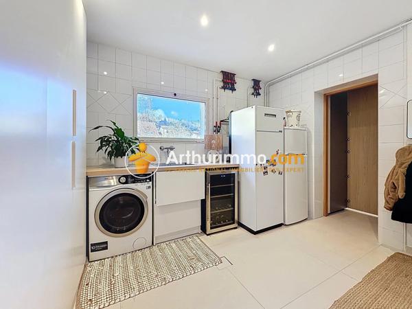 Vente                                                      Maison
                        
                     5 pièces                      165 m2                     à Bourgoin-Jallieu