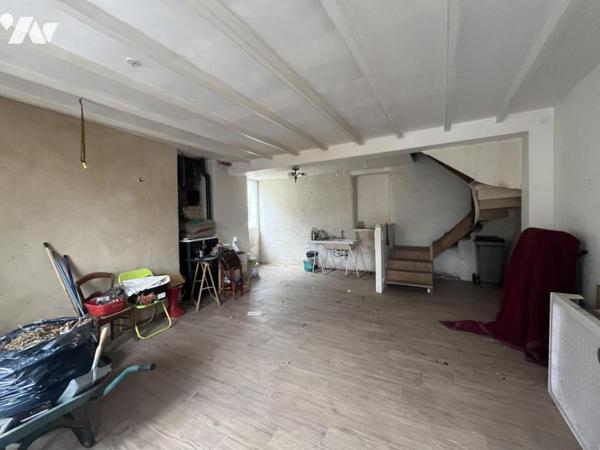 Maison d’habitation mitoyenne d’un côté, datant des 1700