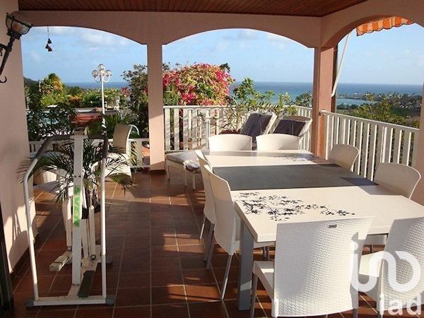 Maison 9 pièces de 388 m² à Le Diamant (97223)