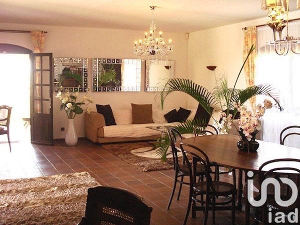 Maison 9 pièces de 388 m² à Le Diamant (97223)