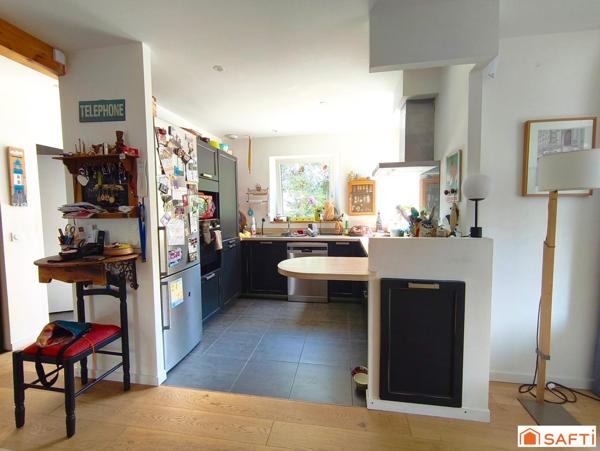 Maison contemporaine située au calme