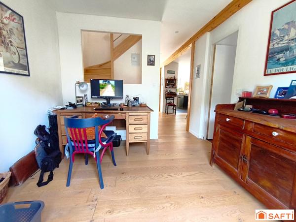 Maison contemporaine située au calme