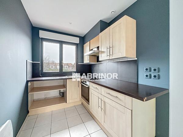 APPARTEMENT 2 CHAMBRES - PLACE DE PARKING SECURISEE TOURCOING