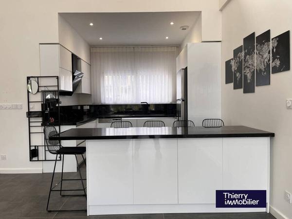 Maison 6 pièces - 49460 Montreuil-Juigné