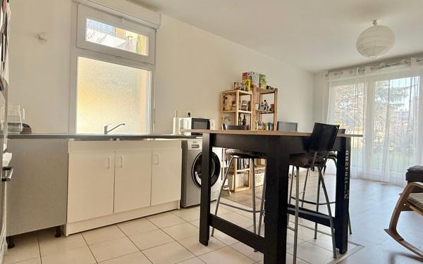 Appartement à vendre    3 pièces • 64,70 m2 Chilly-Mazarin