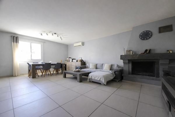Martigues (13500) JONQUIERES COUP DE COEUR : VILLA FAMILIALE 5 PIECES AVEC T2 INDEPENDANT