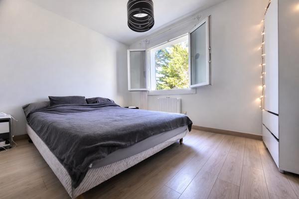 Martigues (13500) JONQUIERES COUP DE COEUR : VILLA FAMILIALE 5 PIECES AVEC T2 INDEPENDANT