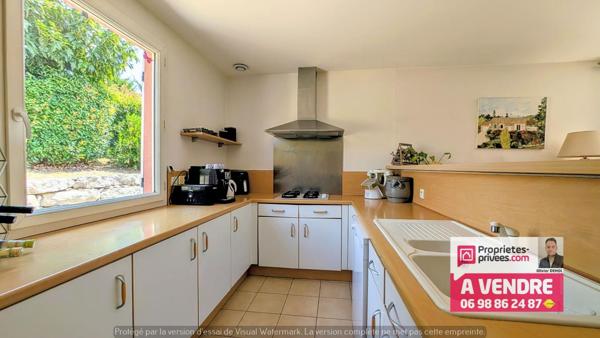 RARE VILLA DE PLAIN-PIED avec piscine et garage à 15 mn de Mandelieu !