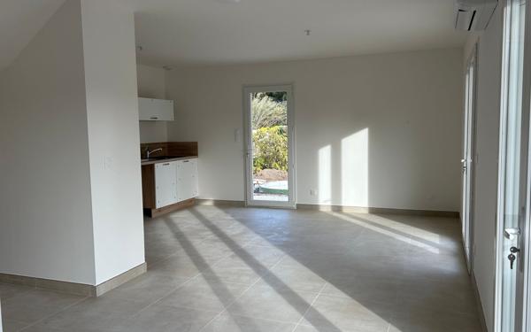 Maison à vendre    4 pièces • 93,23 m2 La Farlède