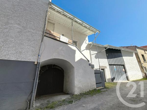 Immeuble à vendre  140 m2 ST BONNET PRES RIOM - 63