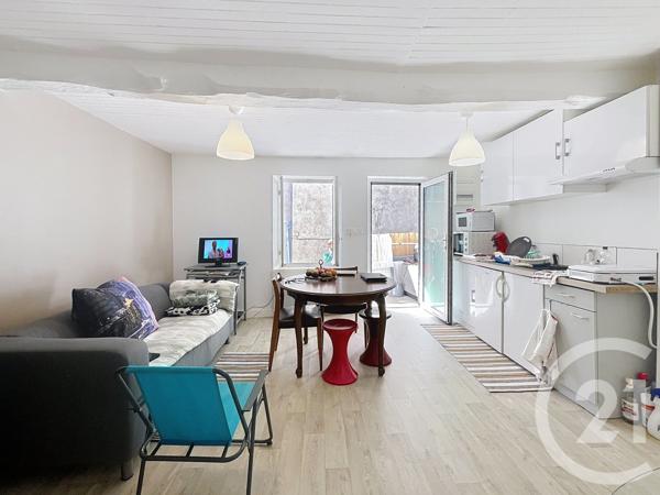 Immeuble à vendre  140 m2 ST BONNET PRES RIOM - 63