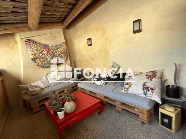 Location Appartement 4 pièces 82.53 m² - 4 RUE DE L'EPEE Uzes 30700