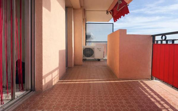 Appartement à vendre    2 pièces • 48,48 m2 Nice