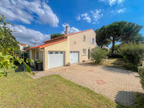 17200 ROYAN Royan - Maison familiale avec jardin, entre ville et plage