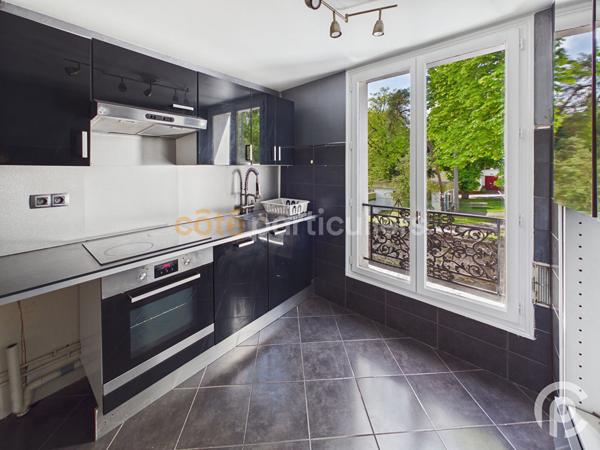 Location
                Appartement44 m² - 2 Pièces -
                    MEUDON (92190)