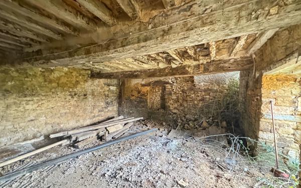 Maison à vendre    2 pièces • 100 m2 Martigné-Ferchaud